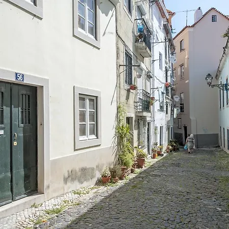 Local In Alfama! Alice Home, Near River Апартаменты Лиссабон