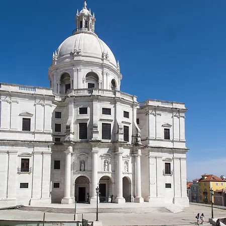 Apartment Local In Alfama! Alice Home, Near River