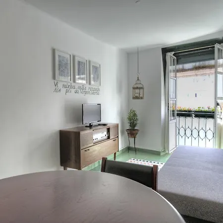 Local In Alfama! Alice Home, Near River